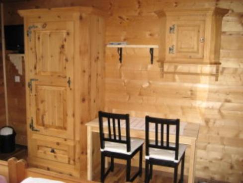 B&B Haus Im Sand Davos Ruang foto